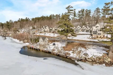 109 Weirs Boulevard Laconia NH 03246