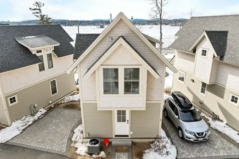 109 Weirs Boulevard Laconia NH 03246