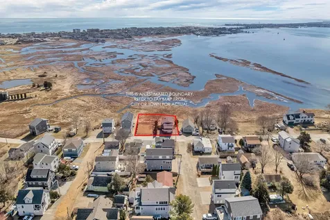 195 Island Path Hampton NH 03842