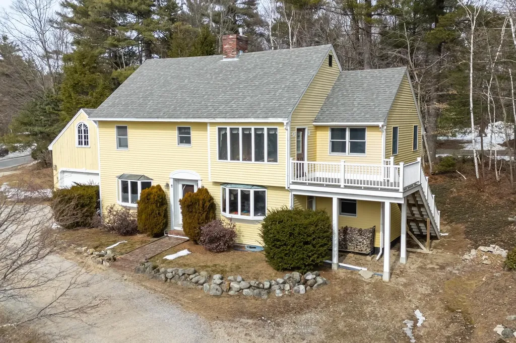 39 Birch Glen Drive Bennington NH 03442