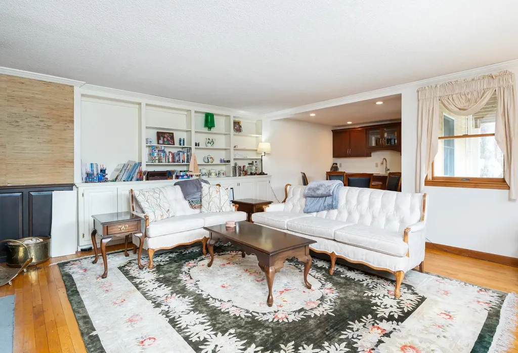 39 Birch Glen Drive Bennington NH 03442