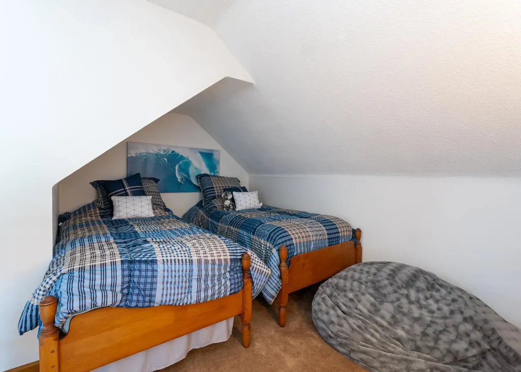 39 Birch Glen Drive Bennington NH 03442