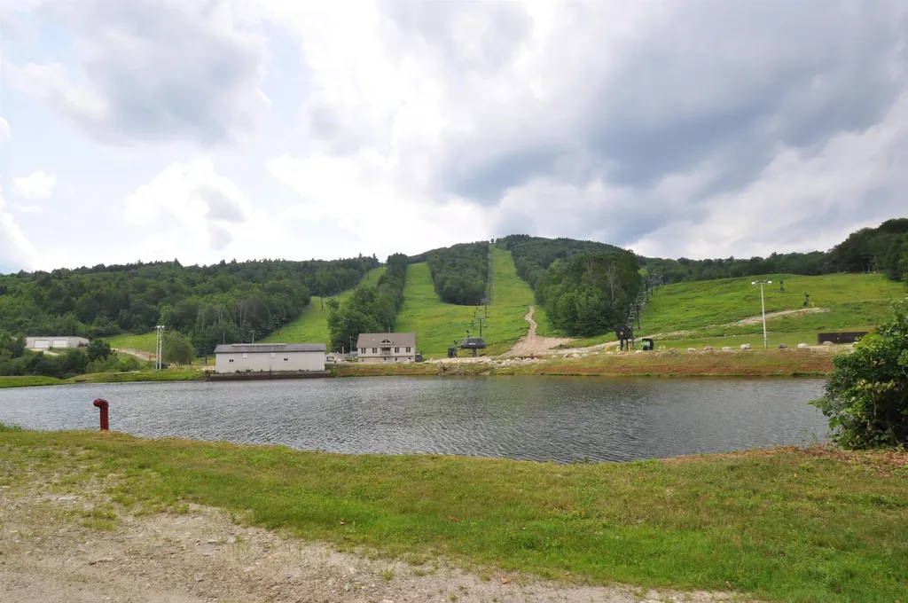 39 Birch Glen Drive Bennington NH 03442