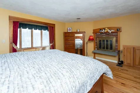 39 Birch Glen Drive Bennington NH 03442