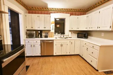 56 Main Street Ludlow VT 05149