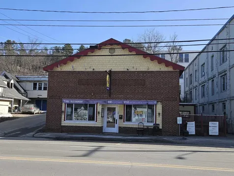 16 N Main Street Lisbon NH 03585