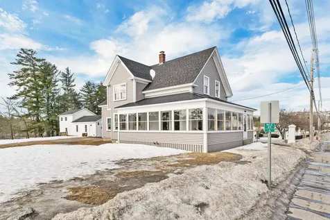 29 Main Street Alton NH 03809