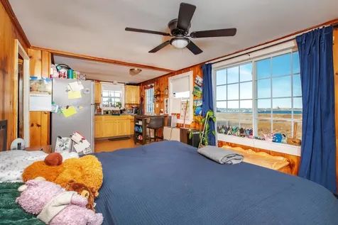 18 Johnson Avenue Hampton NH 03842