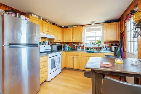 18 Johnson Avenue Hampton NH 03842