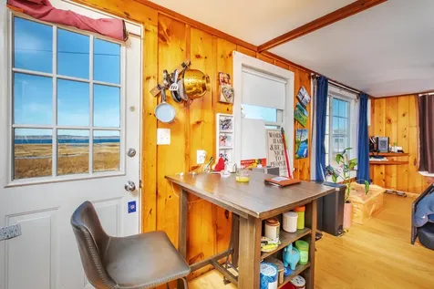 18 Johnson Avenue Hampton NH 03842