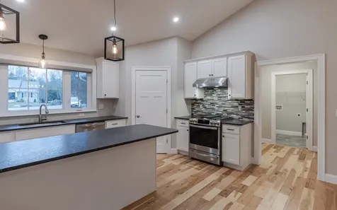 29 Moose Brook Lane Hancock NH 03449