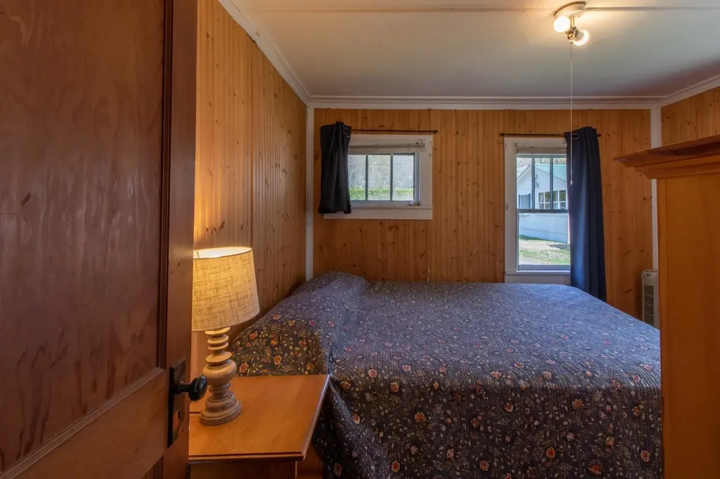 1976 Vt Route 5a Westmore VT 05860