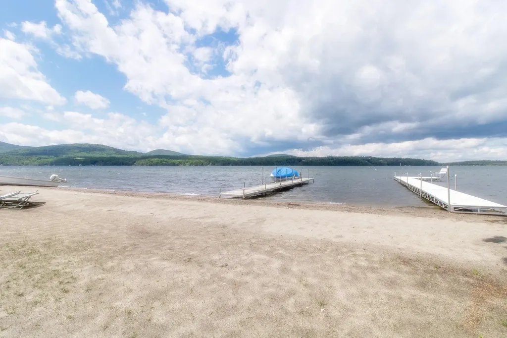 1976 Vt Route 5a Westmore VT 05860