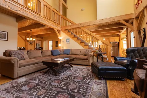 42 Airport Road Dover VT 05356