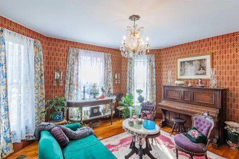 19 Pine Street Haverhill NH 03785