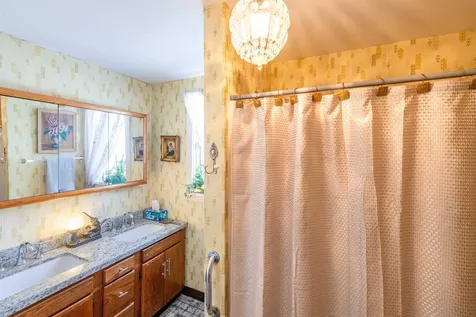 19 Pine Street Haverhill NH 03785