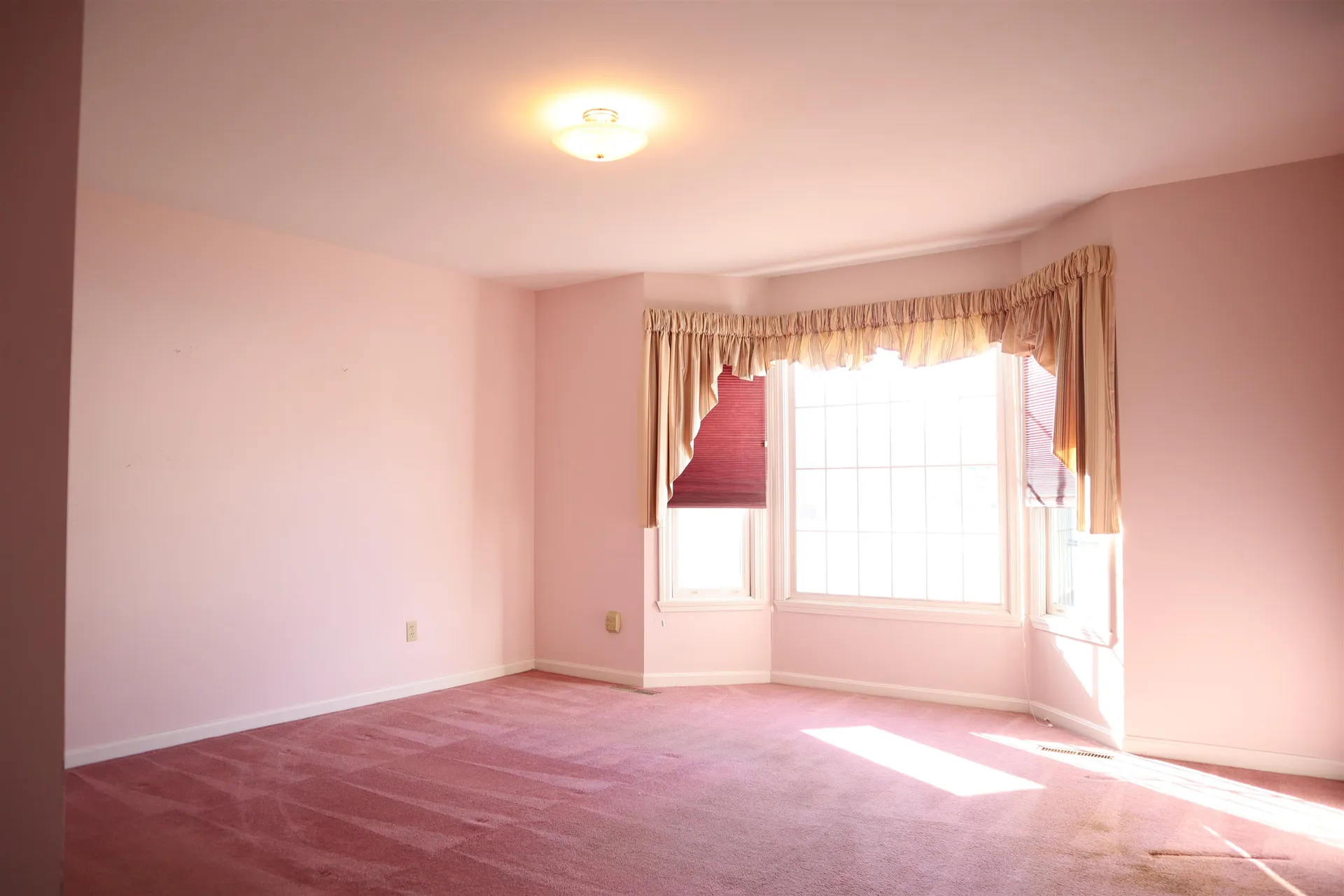 14 Locust Lane Essex Junction VT 05452