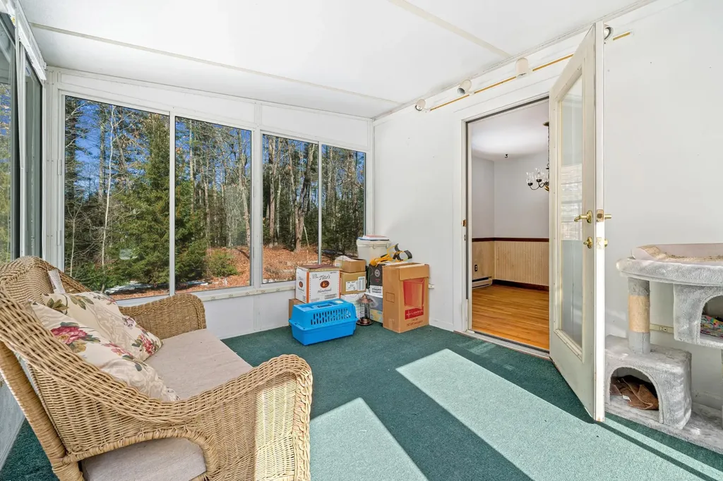 8 Pine Acres Road Amherst NH 03031