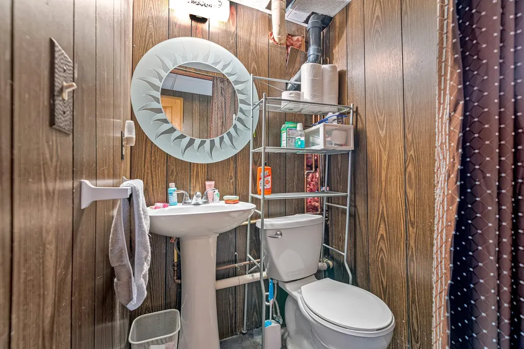 8 Pine Acres Road Amherst NH 03031