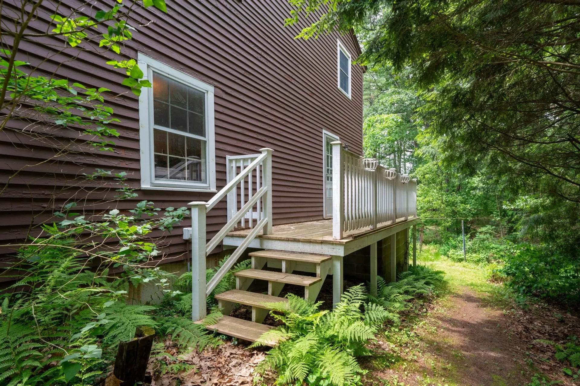 8 Pine Acres Road Amherst NH 03031