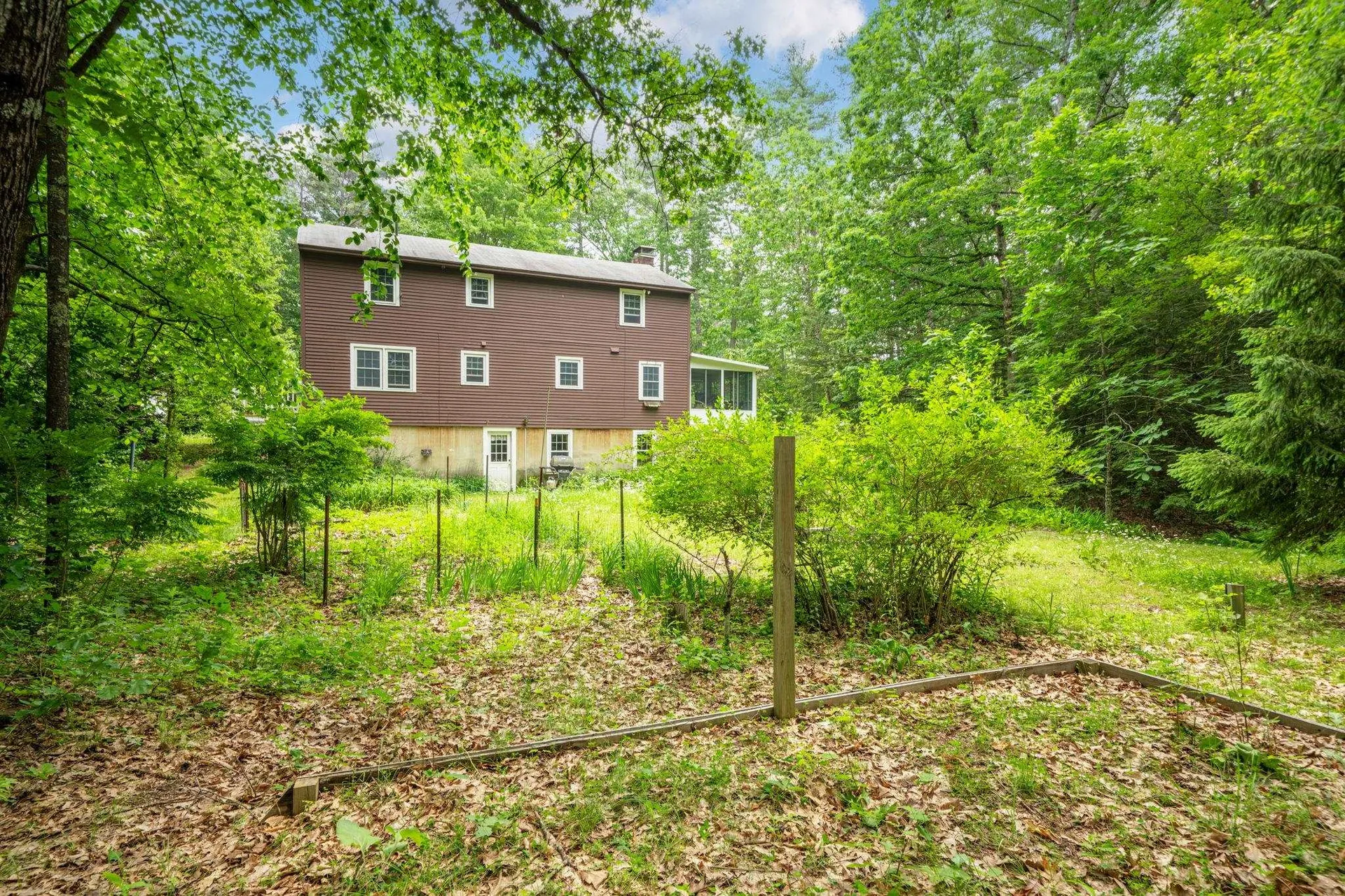 8 Pine Acres Road Amherst NH 03031