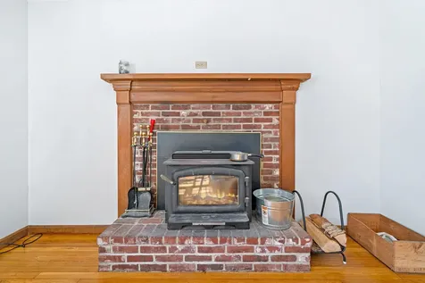 8 Pine Acres Road Amherst NH 03031