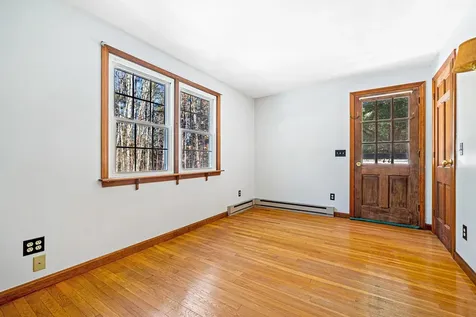 8 Pine Acres Road Amherst NH 03031