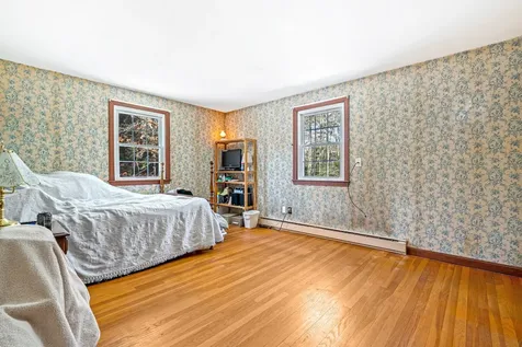 8 Pine Acres Road Amherst NH 03031