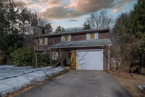 8 Pine Acres Road Amherst NH 03031