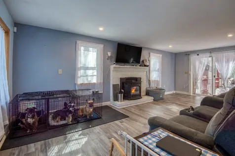 16 Lincoln Drive Raymond NH 03077
