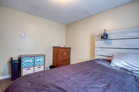 16 Lincoln Drive Raymond NH 03077