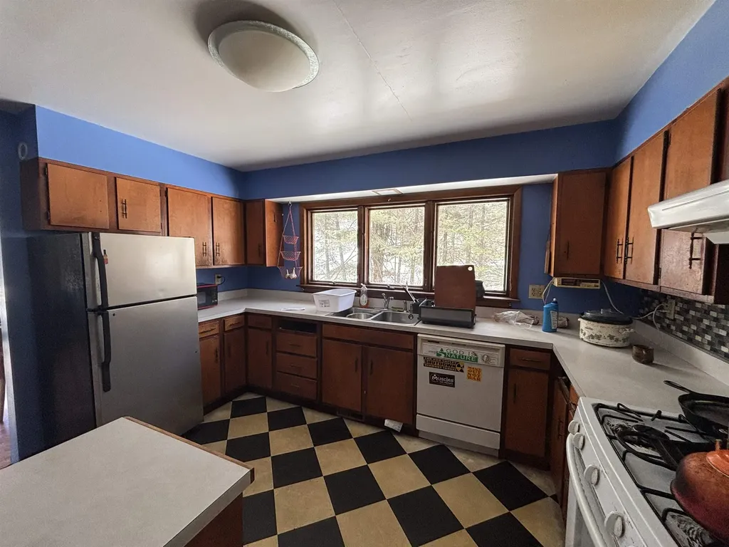 2738 Elm Street Montpelier VT 05602