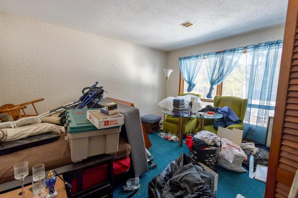 85 Old Granite Road Ossipee NH 03864