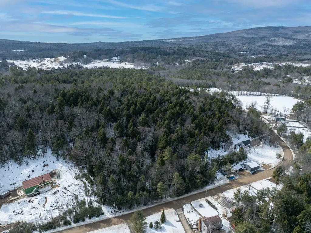 00 Berry Farms Road Alexandria NH 03222