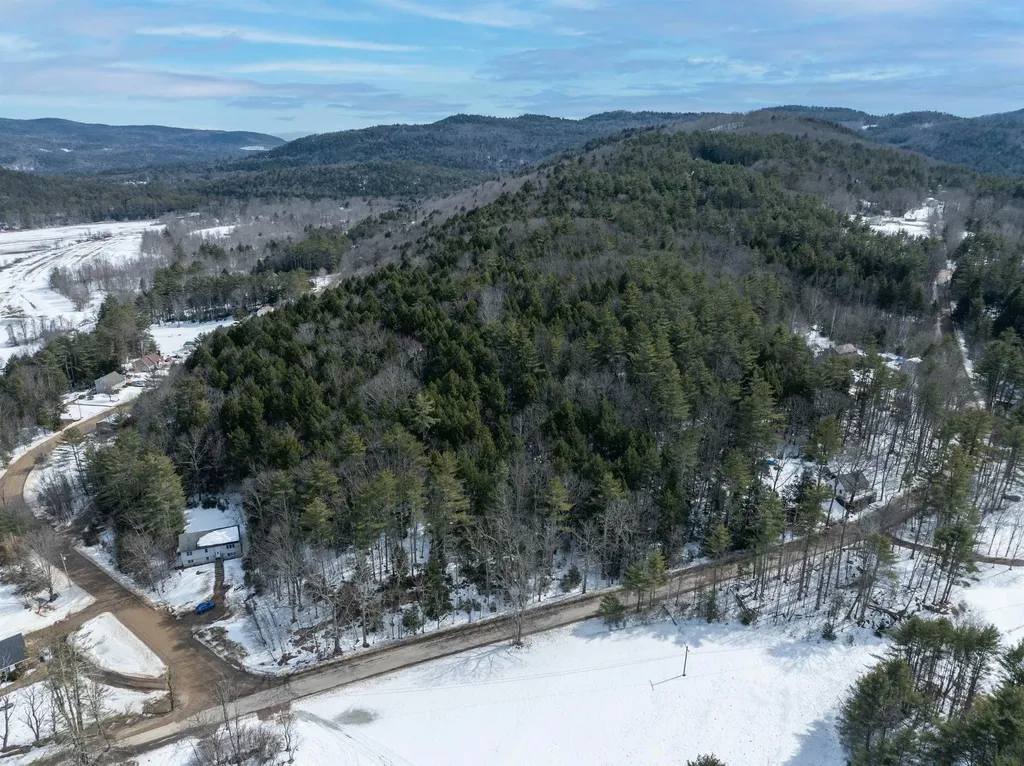 00 Berry Farms Road Alexandria NH 03222