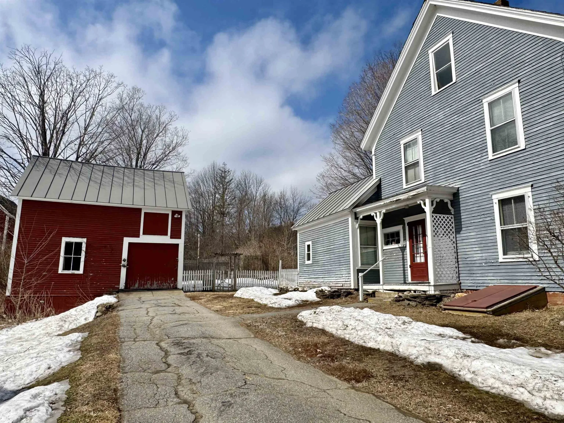 10 Academy Avenue Rockingham VT 05154