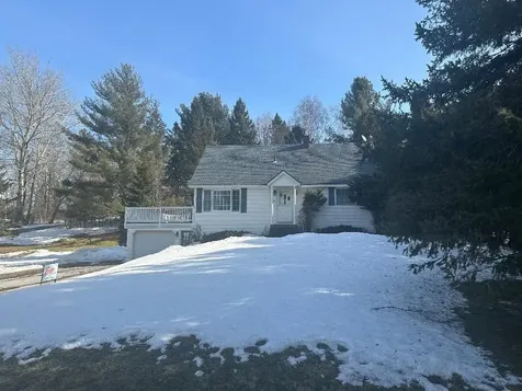71 W Cobble Hill Road Barre Town VT 05641-5540