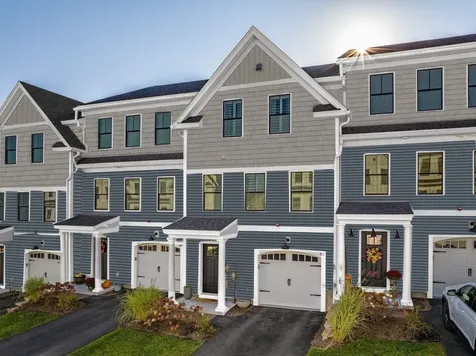 29 Lenox Drive Dover NH 03820