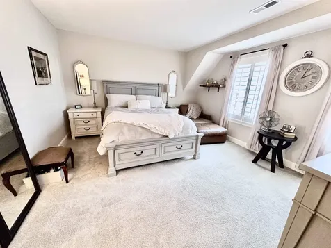 37 Lenox Drive Dover NH 03820