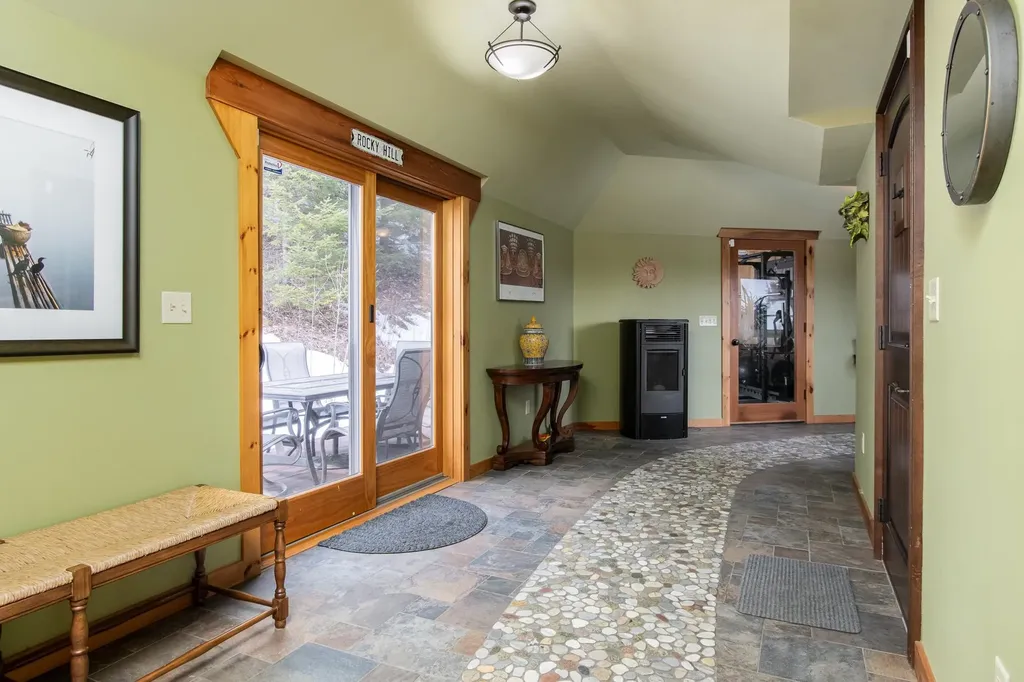 623 Francestown Road New Boston NH 03070