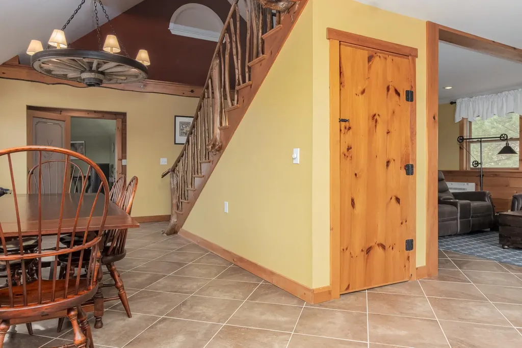 623 Francestown Road New Boston NH 03070