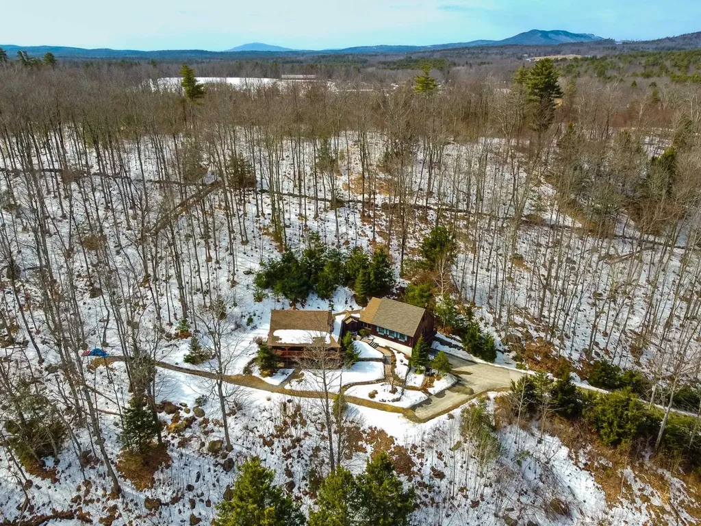 623 Francestown Road New Boston NH 03070