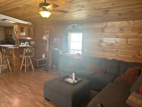 18 Autumn Drive Belmont NH 03220