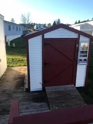 18 Autumn Drive Belmont NH 03220