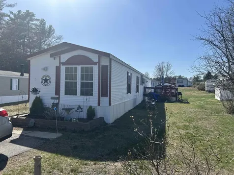 18 Autumn Drive Belmont NH 03220