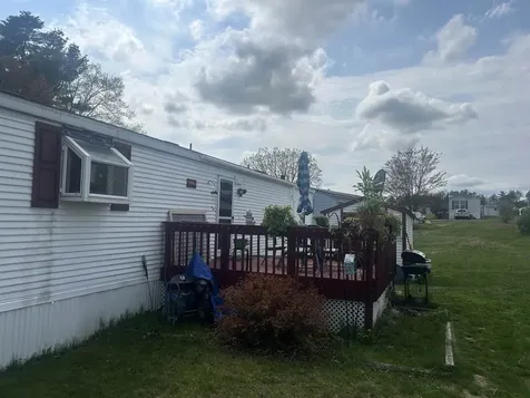 18 Autumn Drive Belmont NH 03220