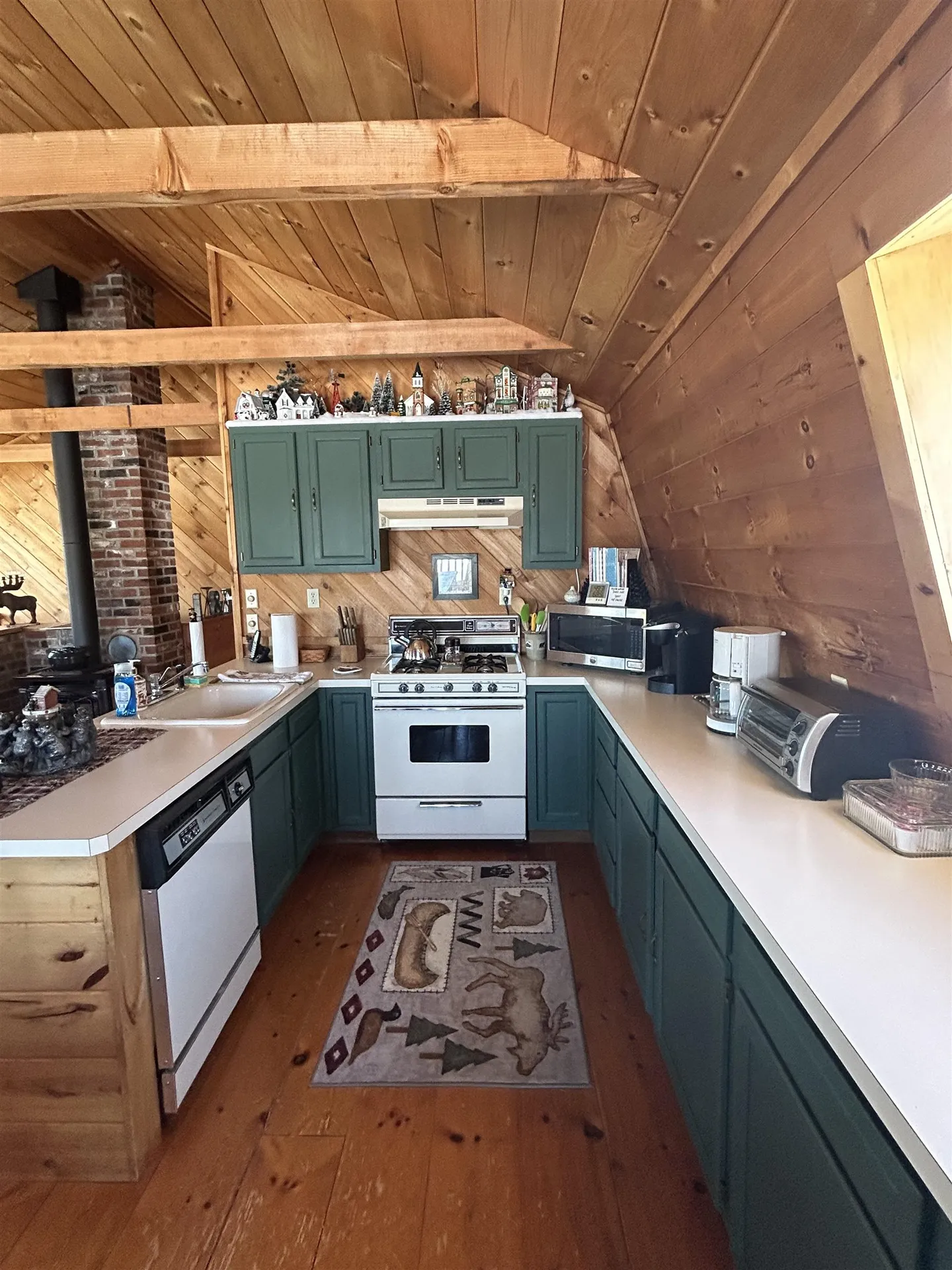 274 Hedgehog Hill Road N Mount Holly VT 05758