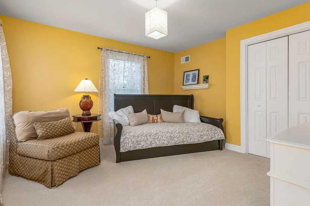 2 Dolloff Farm Drive Exeter NH 03833