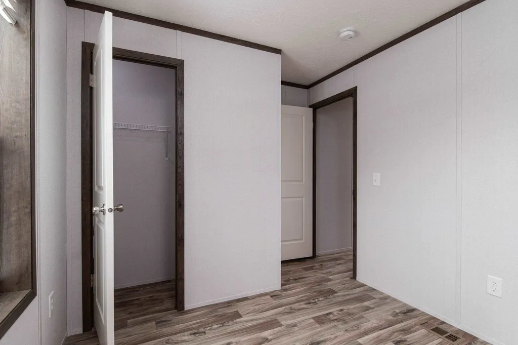 143 Oak Street St. Johnsbury VT 05819