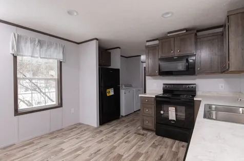 143 Oak Street St. Johnsbury VT 05819